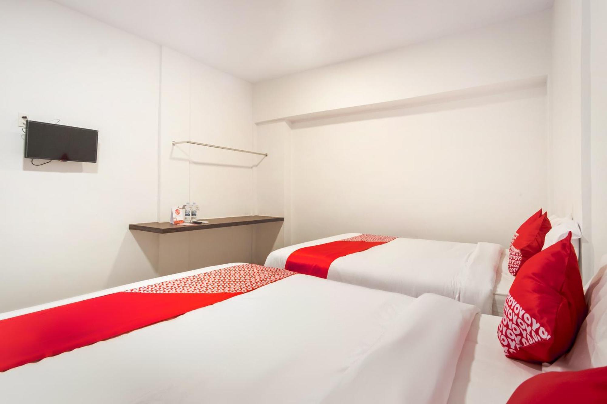 Hotel O Metropolitan Homestay Near Komplek Asia Megamas メダン エクステリア 写真