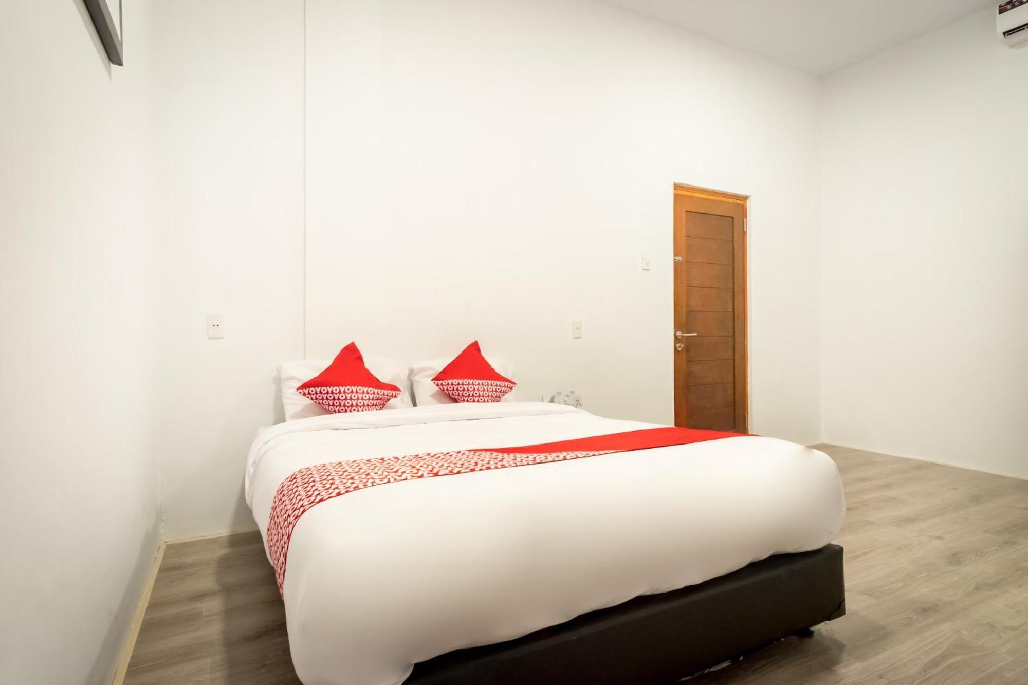 Hotel O Metropolitan Homestay Near Komplek Asia Megamas メダン エクステリア 写真